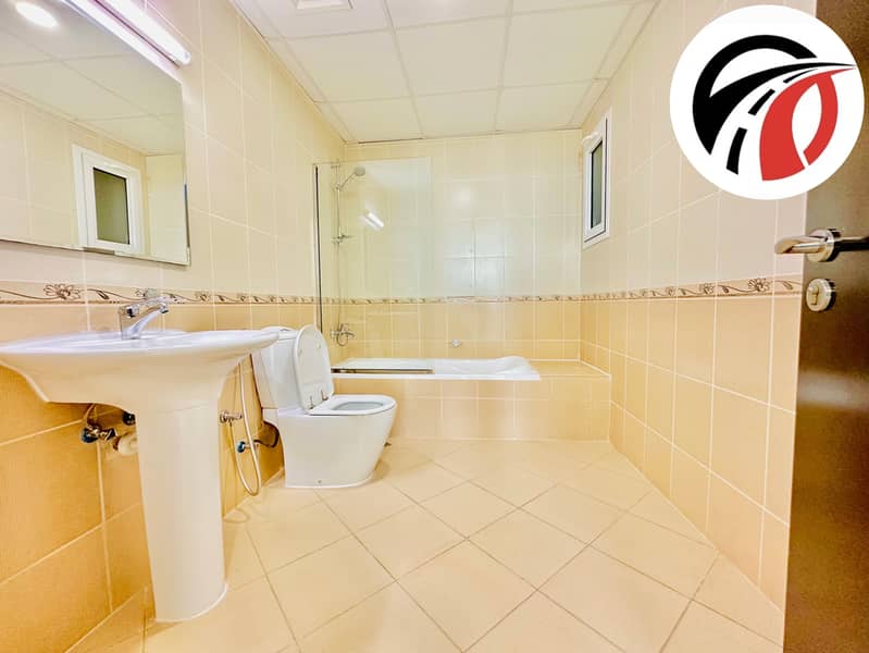 Chiller free Huge 2bhk with store room 90k - Image 10