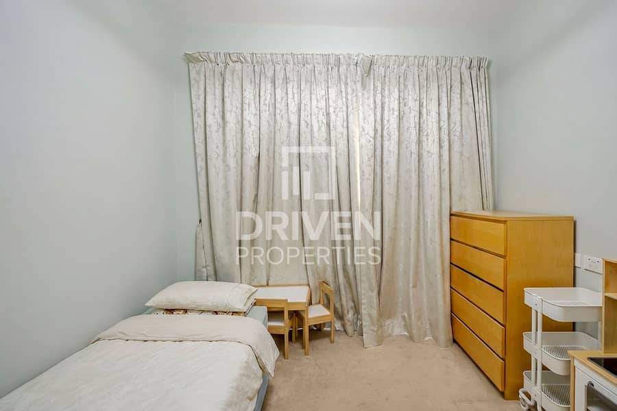 Upgraded and Fully Furnished | Single Row | VOT - Image 10