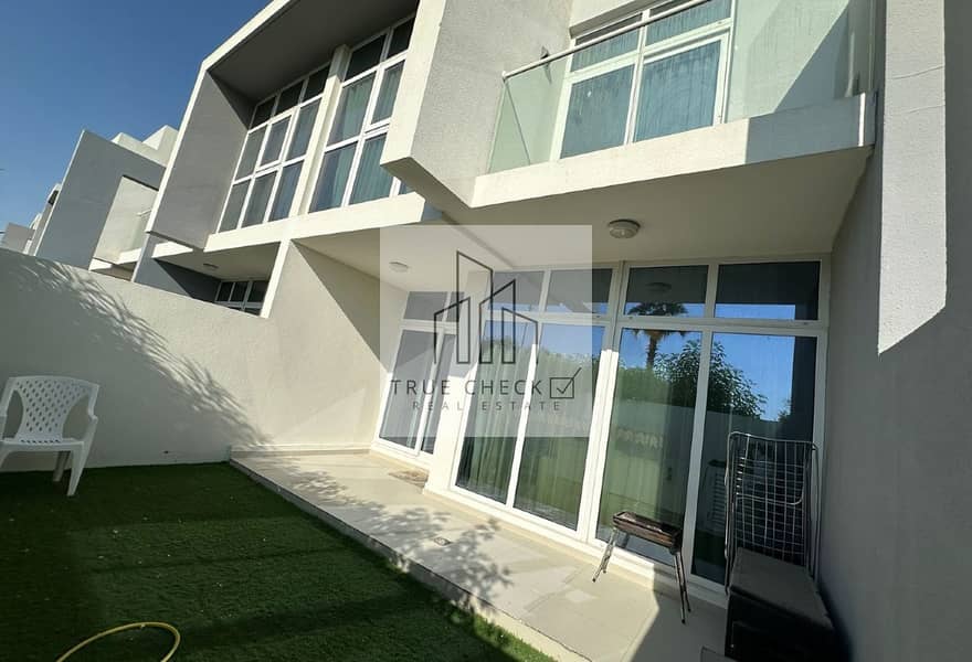 3 Bedrooms | Unfurnished | Single Row | Road Facing - Image 21