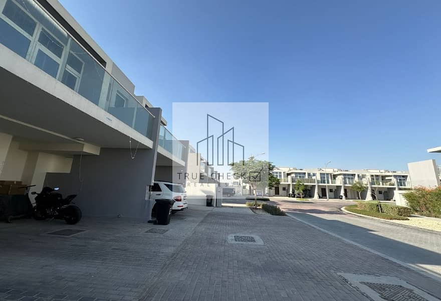 3 Bedrooms | Unfurnished | Single Row | Road Facing - Image 27