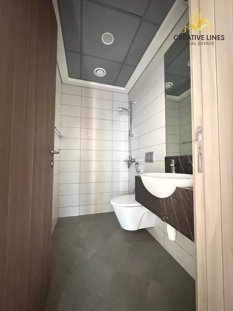 CHILLER FREE//SPACIOUS 2BHK APARTMENT WITH MAID ROOM//CLOSE KITCHEN//PRIME LOCATION//READY TO MOVE IN - Image 13