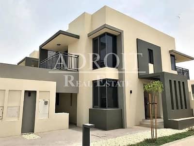 Brand New Villa | Middle Unit | Best Layout 3BR Villa in Maple 1 ! Brand New Villa | Middle Unit | Best Layout 3BR Villa in Maple 1 !