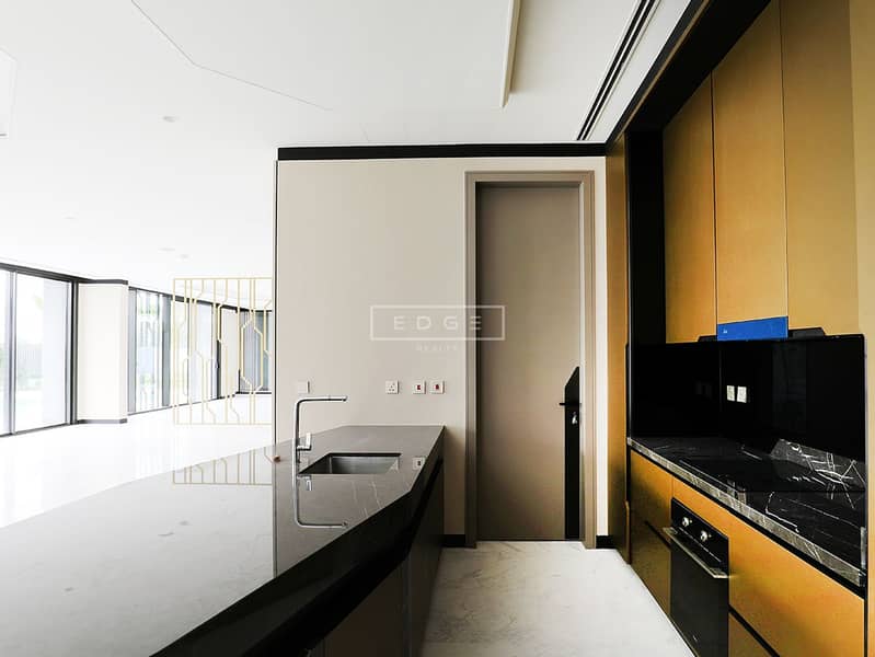 Lamborghini Mansion | Large Layout | Ultra Luxury - Image 9