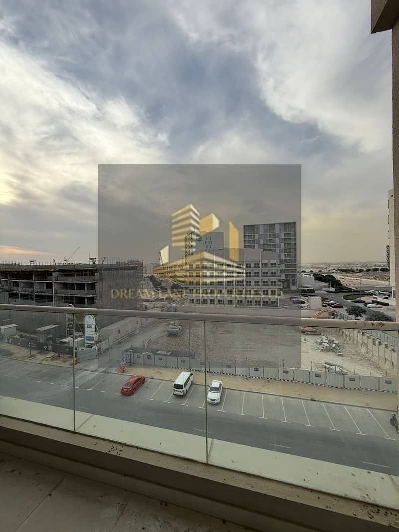 9% ROI/NEW BUILDING/DISTRESS DEAL STUDIO DUBAI SOUTH CASH OR MORTAGE BUYER/PRICE 513 K