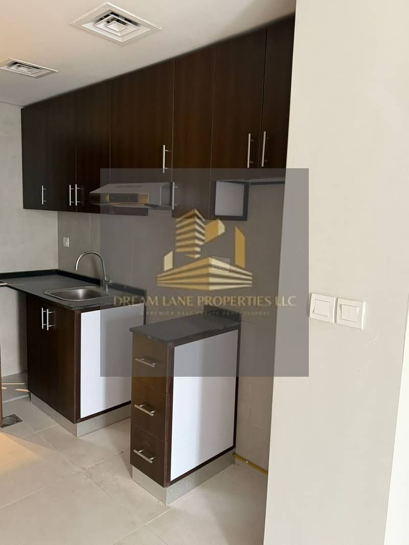 9% ROI/NEW BUILDING/DISTRESS DEAL STUDIO DUBAI SOUTH CASH OR MORTAGE BUYER/PRICE 513 K - Image 6