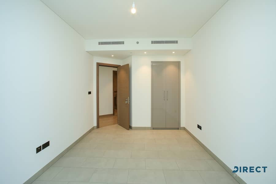 Large Layout | Prime Area | Kitchen White Goods - Image 12