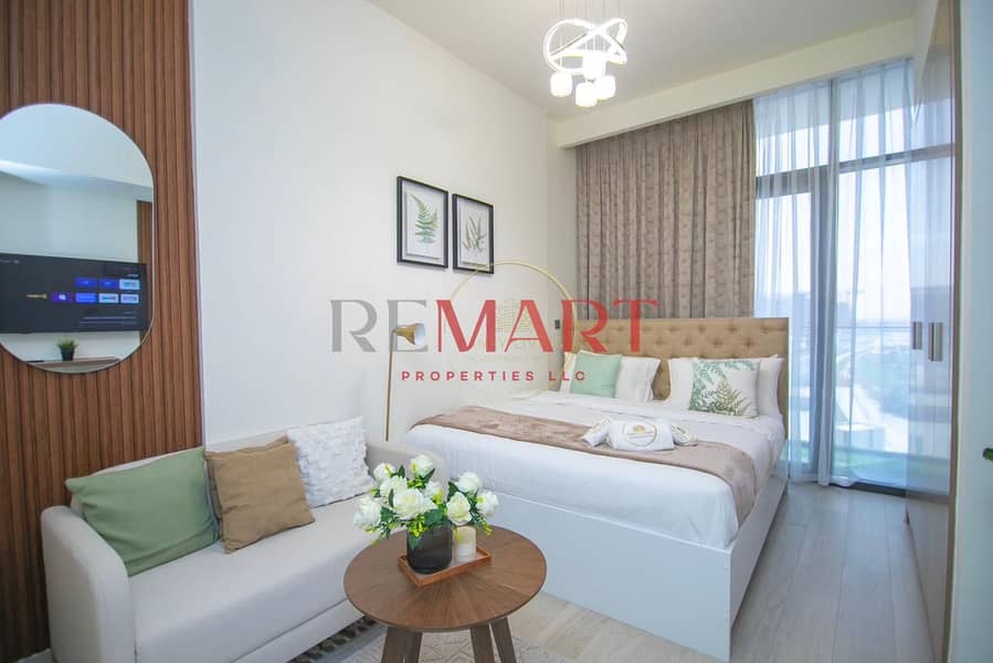 Single Row | On Amenities | Investor Choice