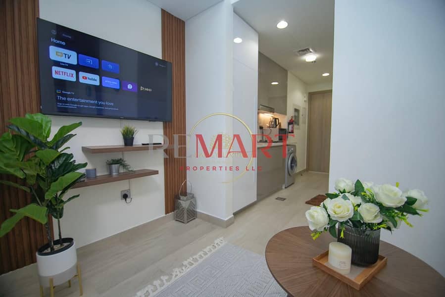 Single Row | On Amenities | Investor Choice