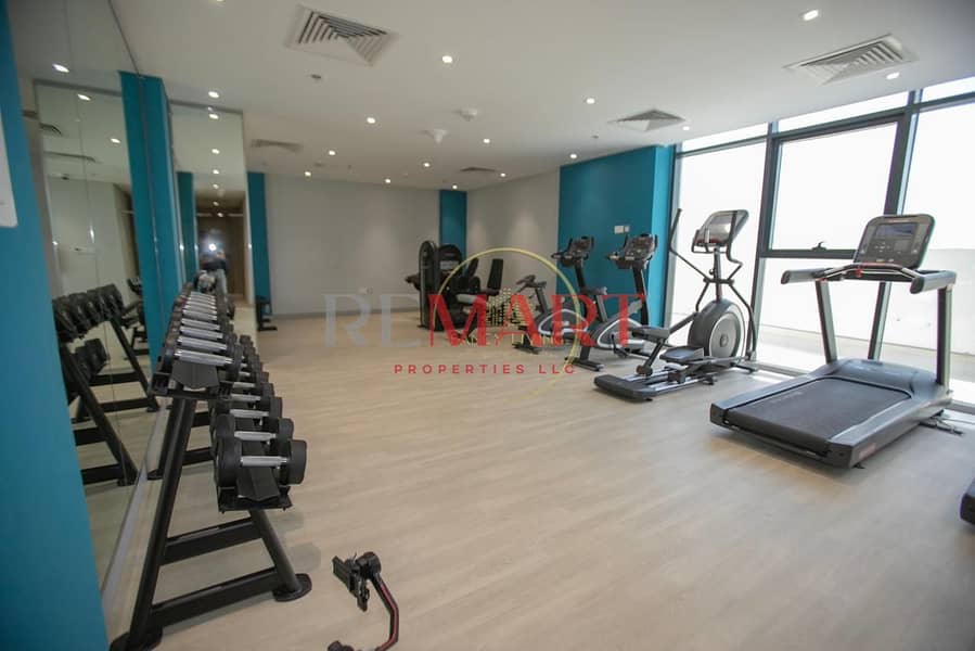 Single Row | On Amenities | Investor Choice