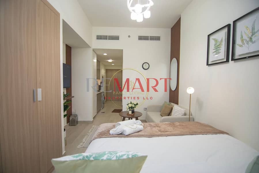 Single Row | On Amenities | Investor Choice