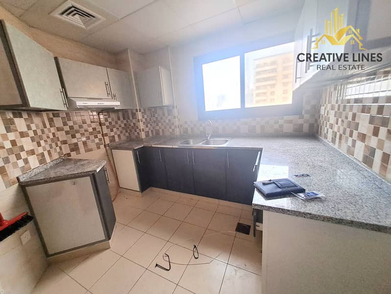 Family-Only 2BHK Apartment – Easy Access to Bus & Amenities