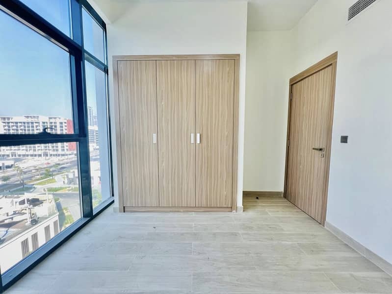 Luxury Corner | Chiller Free | 3 BHK Apartment – Boulevard Facing | All Amenties Are Available - Image 7