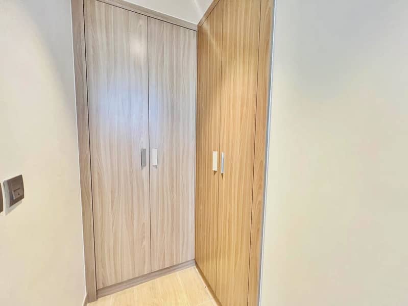 Luxury Corner | Chiller Free | 3 BHK Apartment – Boulevard Facing | All Amenties Are Available - Image 9