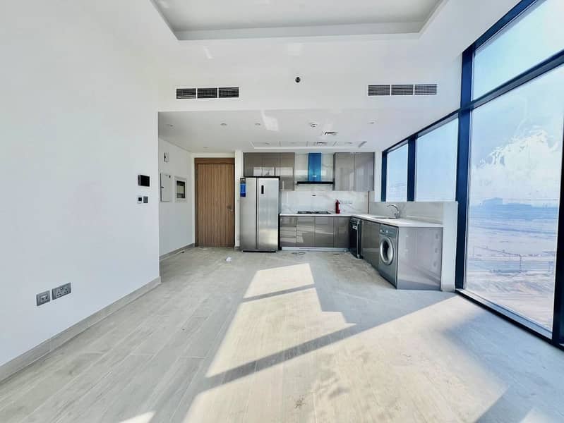 Luxury Corner | Chiller Free | 3 BHK Apartment – Boulevard Facing | All Amenties Are Available - Image 10