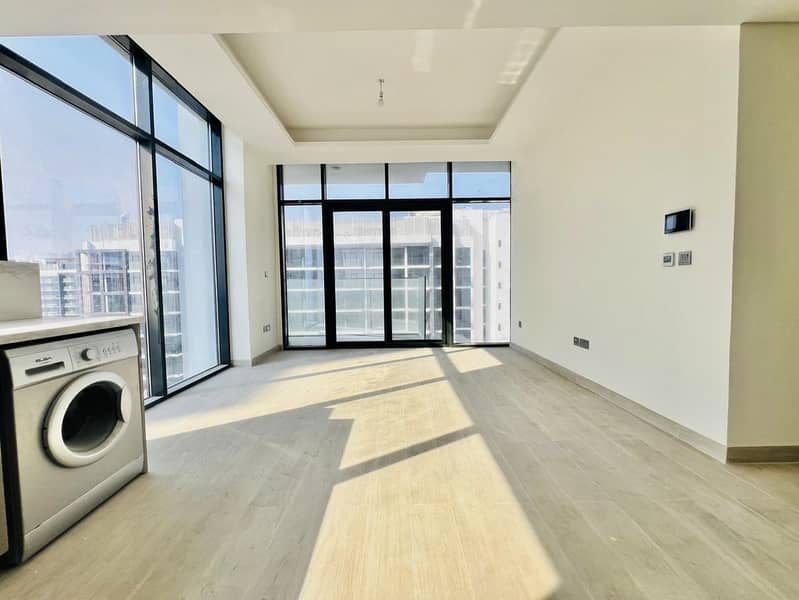 Luxury Corner | Chiller Free | 3 BHK Apartment – Boulevard Facing | All Amenties Are Available - Image 14