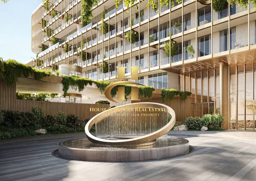 Front-Row Waterfront Views, Premium Lifestyle - Image 9