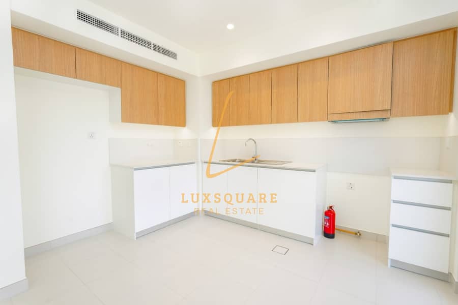 Ready To Move | Plus Maids | Great Layout