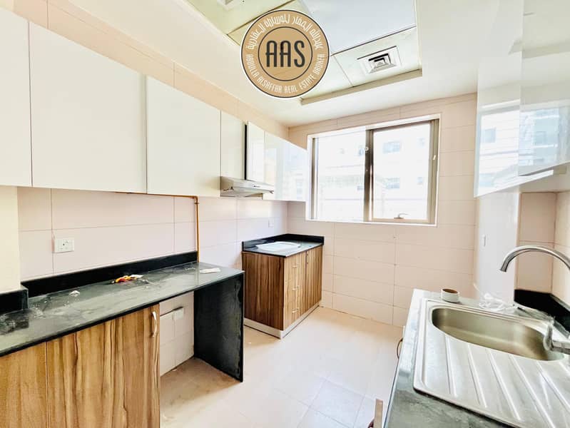 Spacious 1bhk with All Facilities! Only Faimly!Prime Location