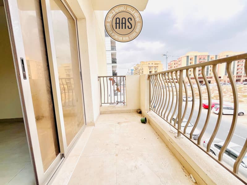 Spacious 1bhk with All Facilities! Only Faimly!Prime Location - Image 13