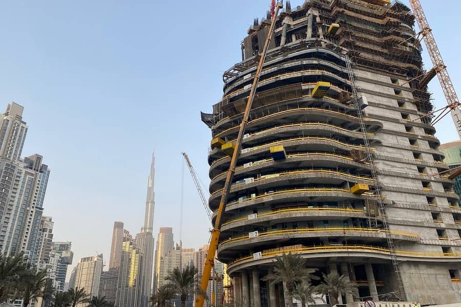 Luxury Living | Burj View l Pool & Butler services - Image 7