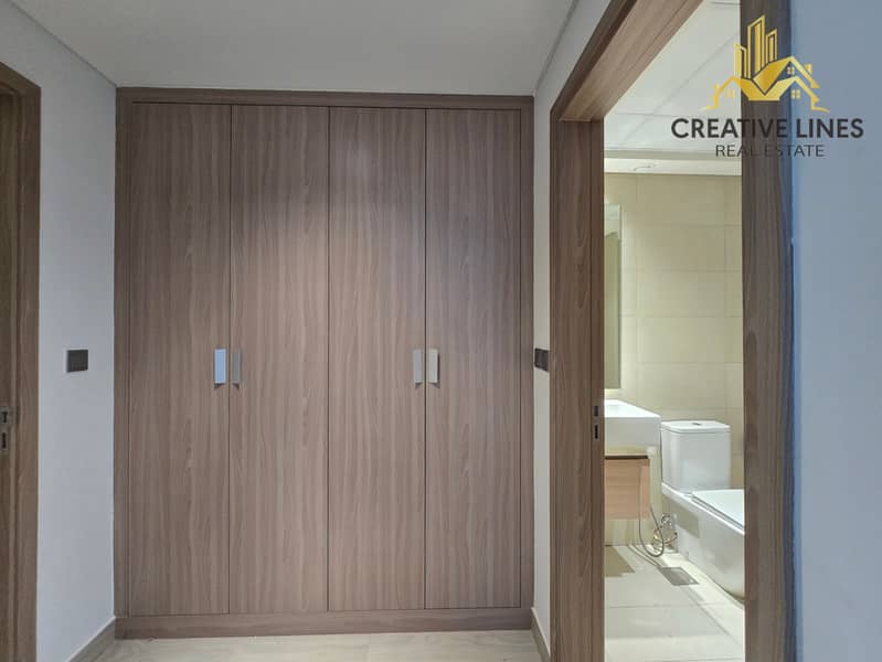 BOULEVARD VIEW - SPACIOUS 3BHK - READY TO MOVE - Image 9