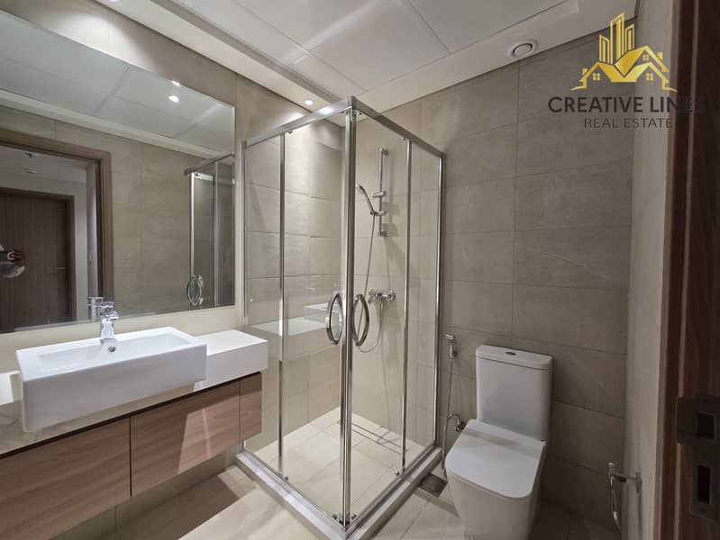 BOULEVARD VIEW - SPACIOUS 3BHK - READY TO MOVE - Image 16