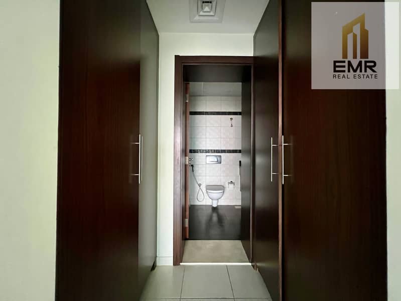 Huge size-well planned layout-good view-peime location - Image 13