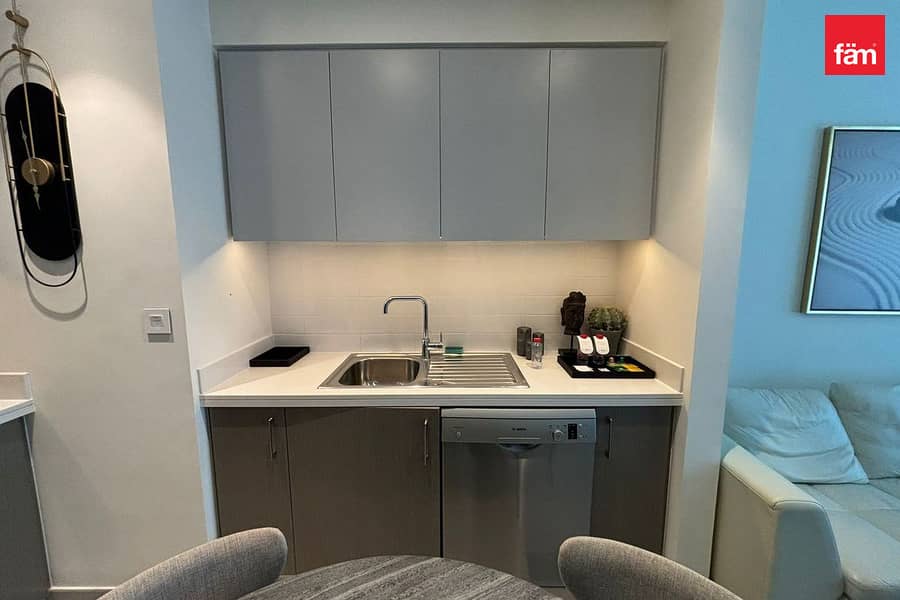 Ready To Move In | Chiller Free | Fully Furnished