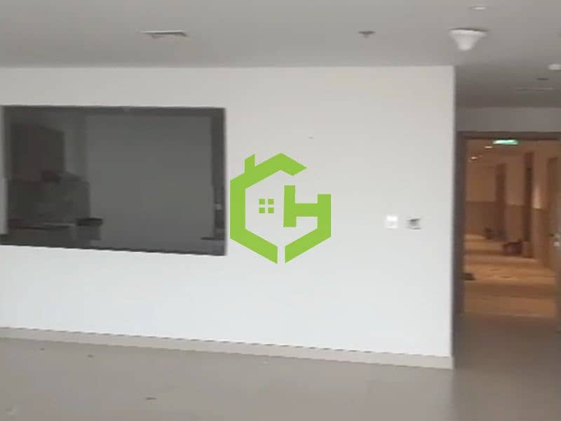 3 Bedroom | Maid Room | Easy Connectivity