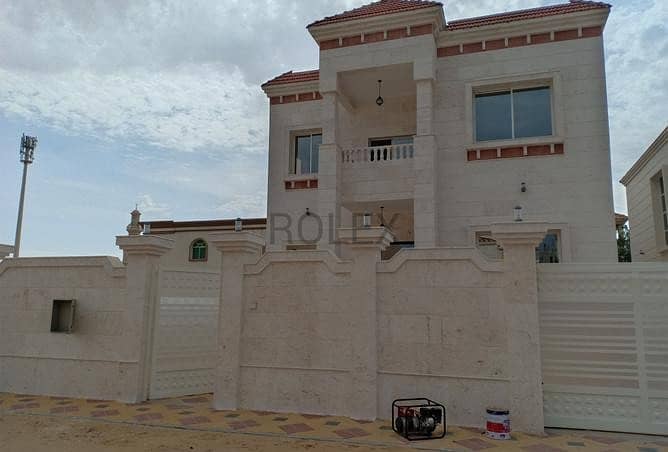For sale new Villa stone interface and excellent finishes with a very large building area. . . . .