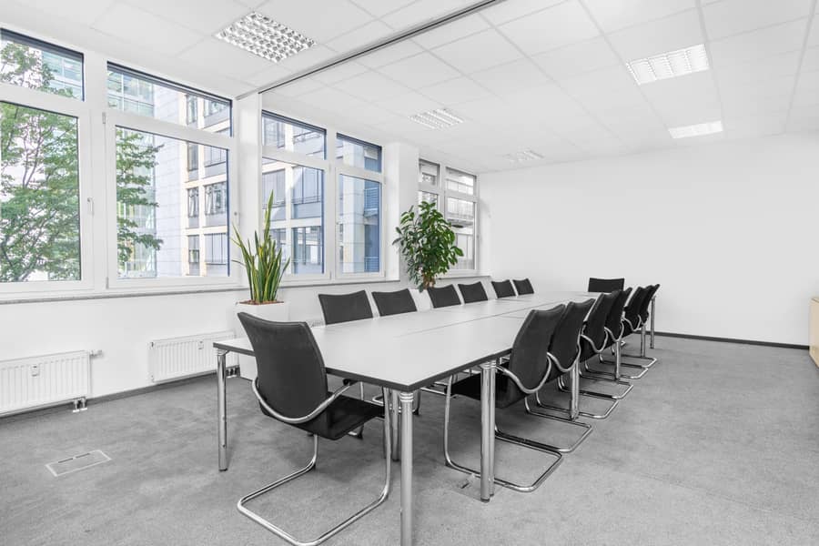 5 Regus NeuIsenburg 2799 NeuIsenburg Germany Large Meeting Room 1. jpg