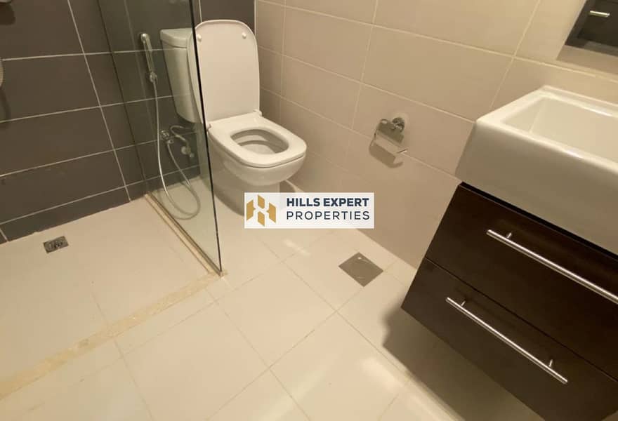 UNFURNISHED 3 BEDROOM TOWNHOUSE FOR RENT - Image 13