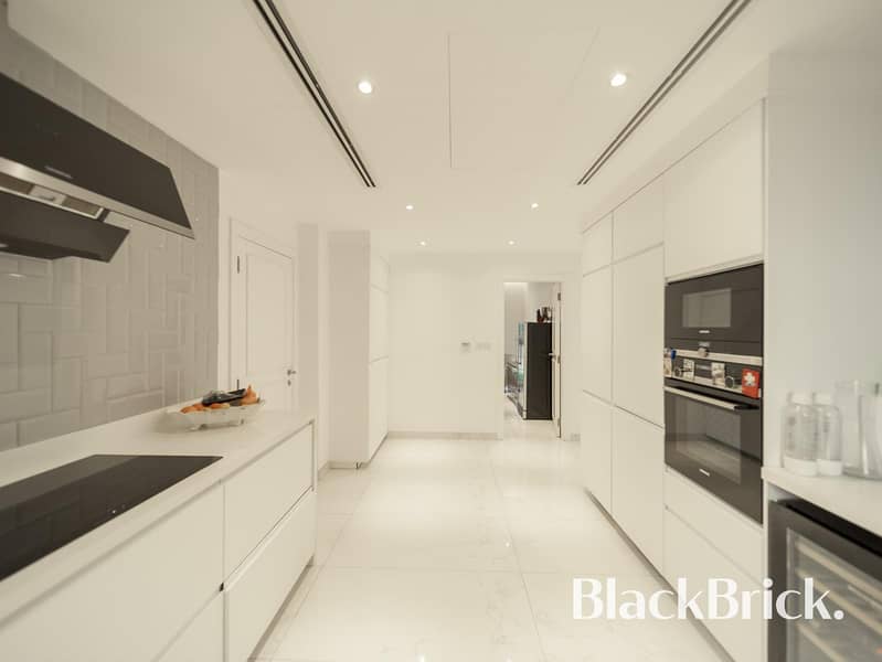 REFURBISHED | MODERN | HEART OF THE LAKES - Image 6