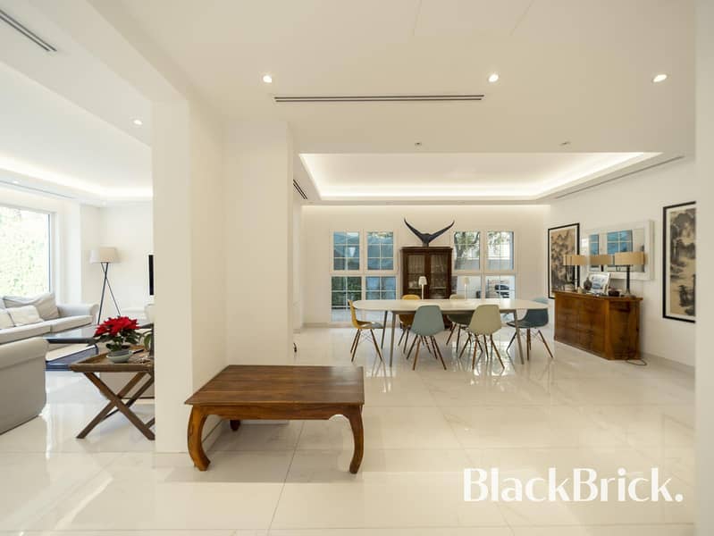 REFURBISHED | MODERN | HEART OF THE LAKES - Image 31