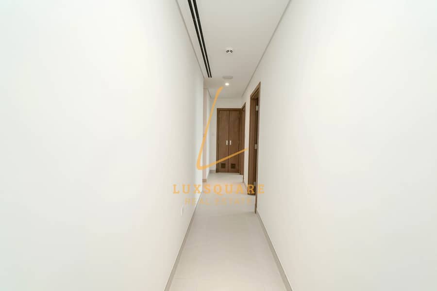 Full Canal and Burj view | Brand new | Vacant - Image 9