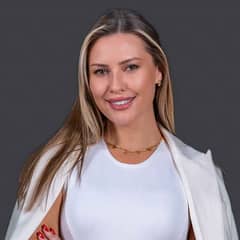 Chloe Loughnan Chloe Loughnan