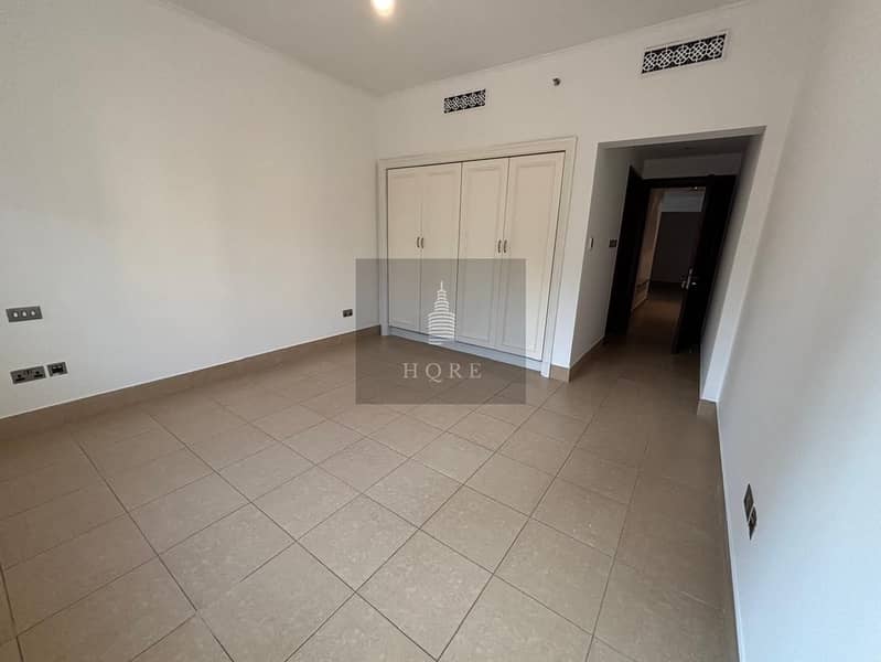 2BHK | UNFURNISHED | COMMUNITY VIEW | VACANT