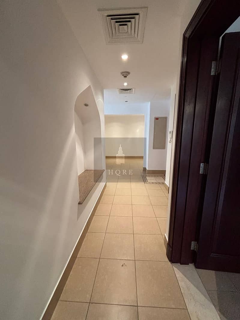 2BHK | UNFURNISHED | COMMUNITY VIEW | VACANT