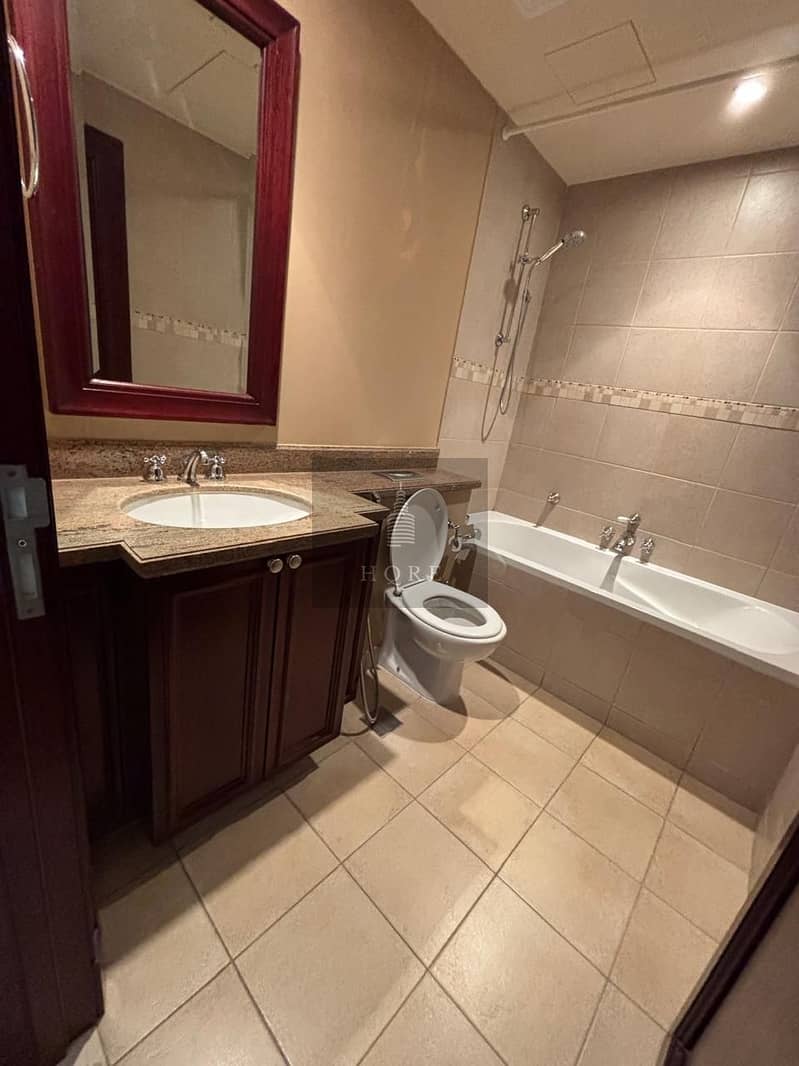 2BHK | UNFURNISHED | COMMUNITY VIEW | VACANT - Image 12