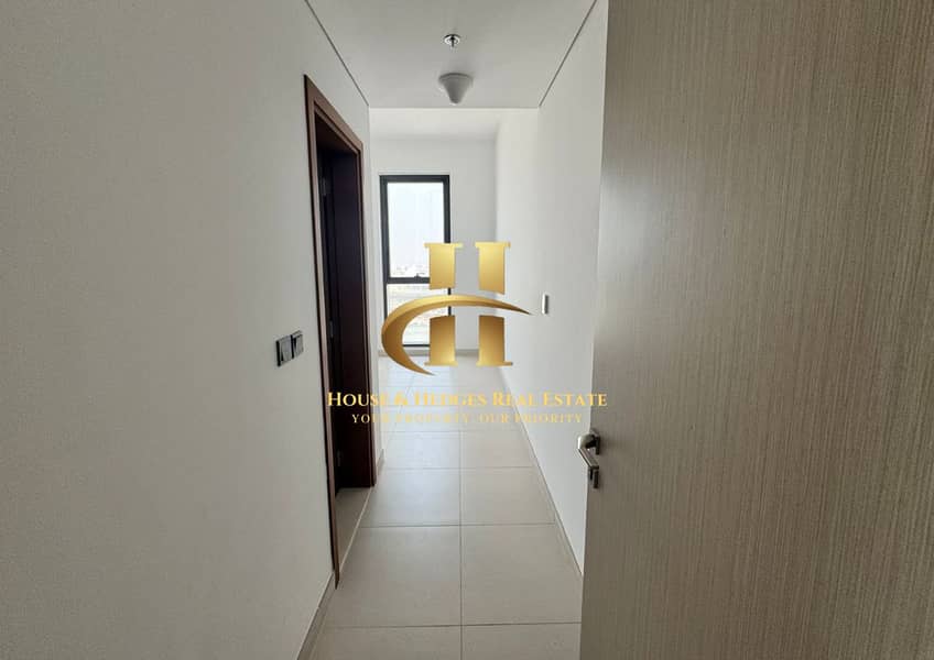 Modern Living | Elegant Location | Huge Layout - Image 7