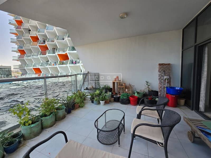 EXECUTIVE | PRIVATE ACCESS TO SWIMMING POOL VIEW - Image 6