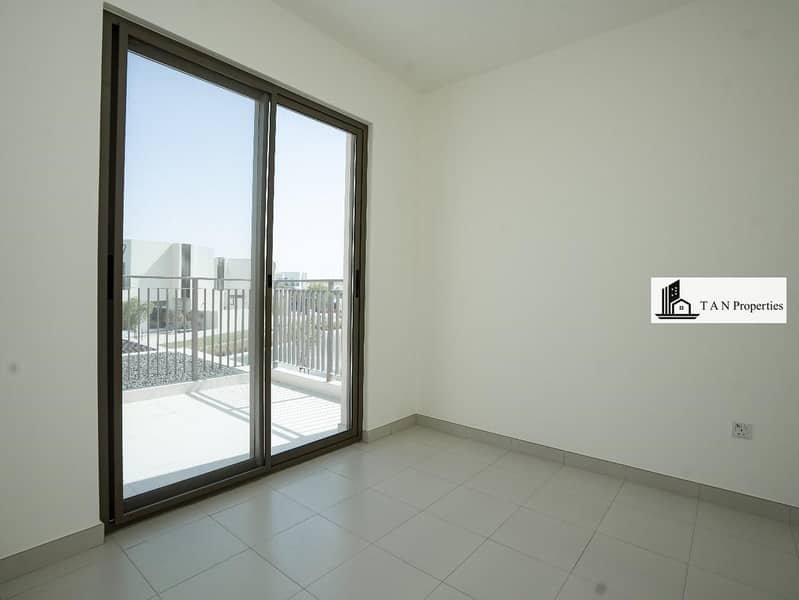BRAND NEW VILLA | UNFURNISHED | CLOSE TO POOL |READY TO MOVE - Image 16