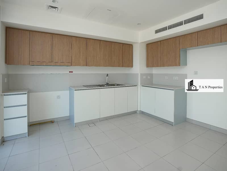 BRAND NEW VILLA | UNFURNISHED | CLOSE TO POOL |READY TO MOVE - Image 22