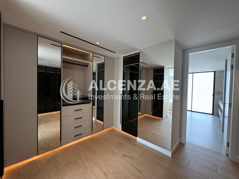 Huge Layout |Fully Renovated | Exclusive Design - Image 12