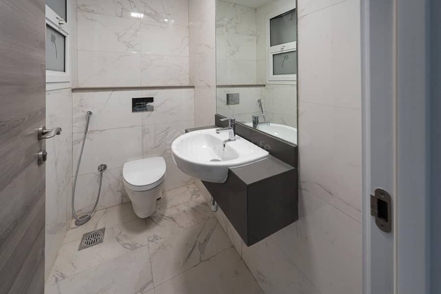 Exclusive | High Floor | Investor Deal | Spacious - Image 15