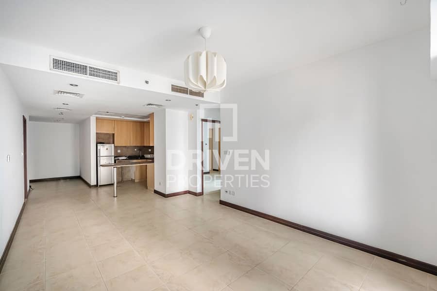 High Floor and Furnished Apt | Ready to move in