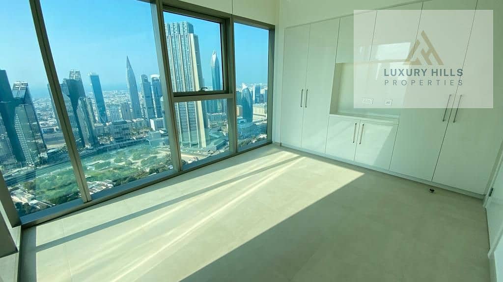 Spacious 3 BHK + Maid | Burj Khalifa View | Vacant - Image 20