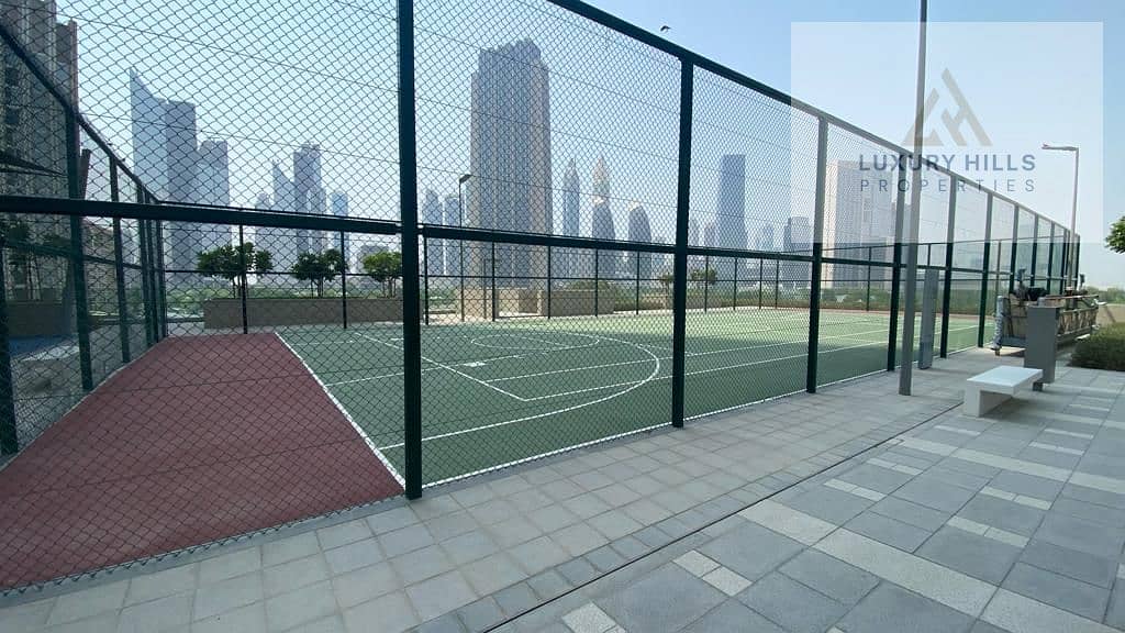 Spacious 3 BHK + Maid | Burj Khalifa View | Vacant - Image 33