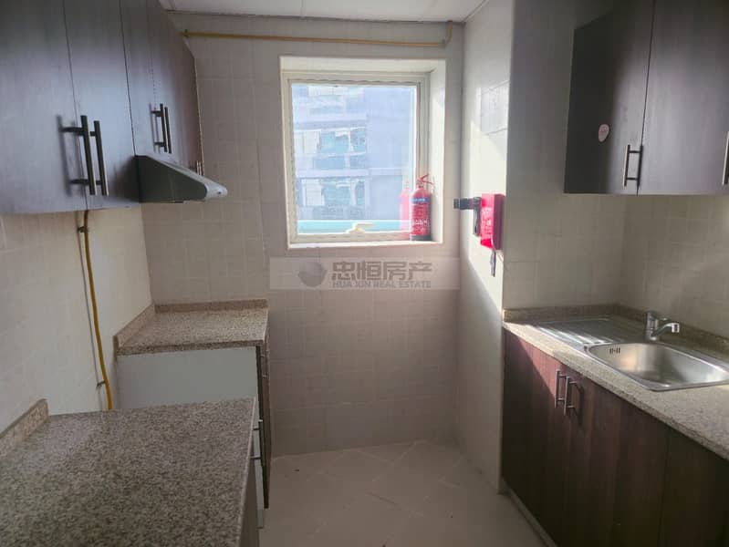 Vacant | High Floor | Ready to Move - Image 6