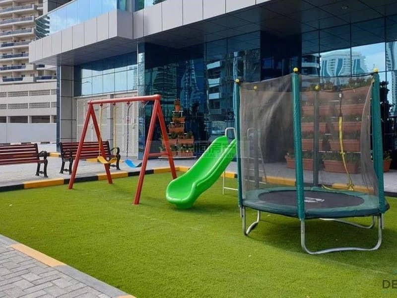 Vacant | High Floor | Ready to Move - Image 12